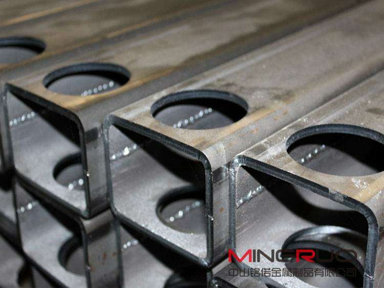 钣金加工中的激光切割到底是什么原理？-银川逸飞信息技术有限公司